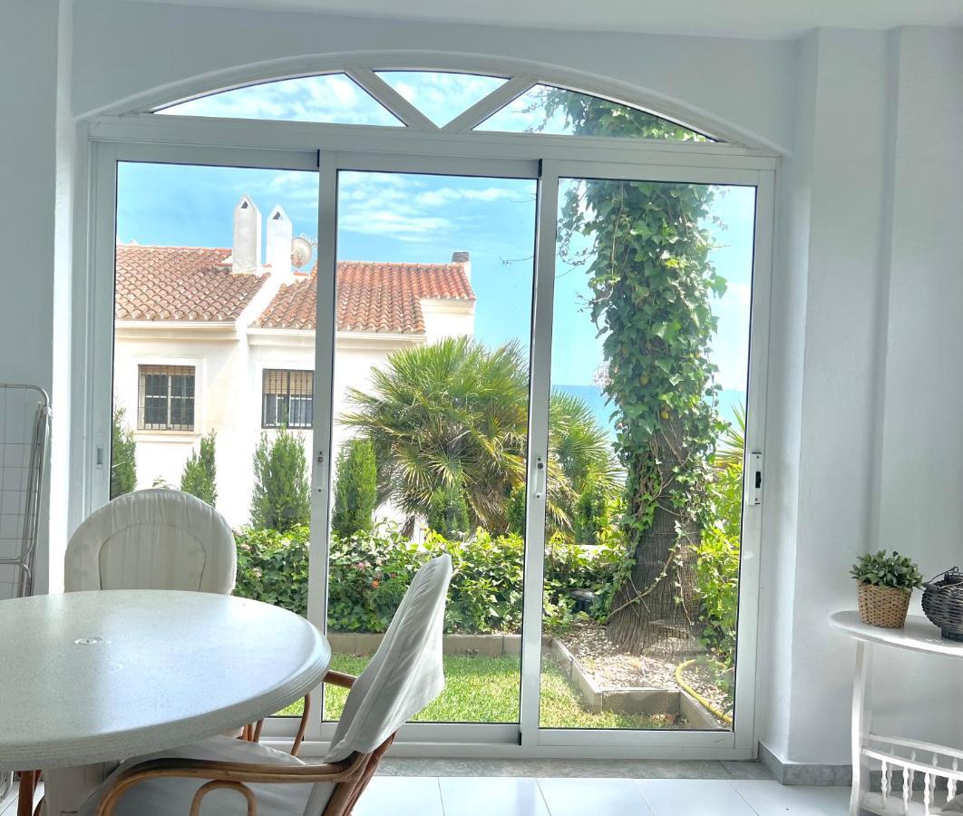 Fabulous Vacation In A 2 Bedroom Townhouse With 2 Terraces Overlooking The Sea, Suitable For 6 People 3 Swimming Pools Tennis And 200 Mts From The Sea El Faro Eksteriør bilde