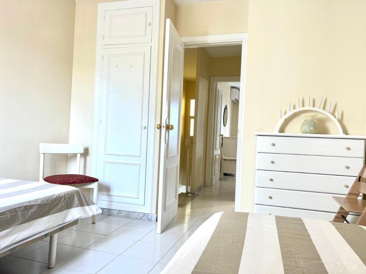 Fabulous Vacation In A 2 Bedroom Townhouse With 2 Terraces Overlooking The Sea, Suitable For 6 People 3 Swimming Pools Tennis And 200 Mts From The Sea El Faro Eksteriør bilde